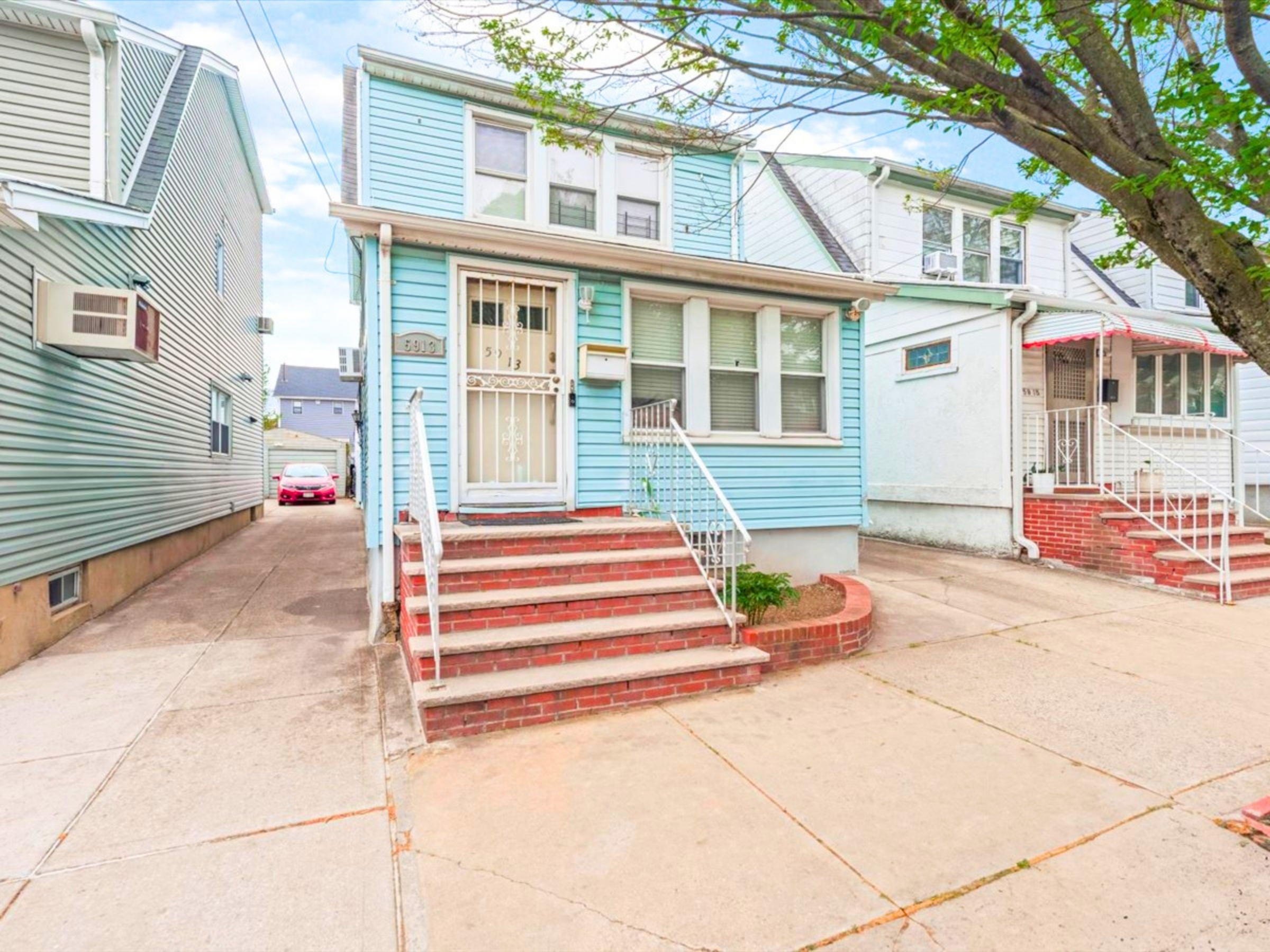 59-13 160th St, Fresh Meadows